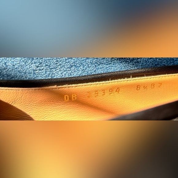 EUC Salvatore Ferragamo Vara Bow Quilted Leather Patent Pumps Shoes - Size 8.5 - Picture 14 of 14